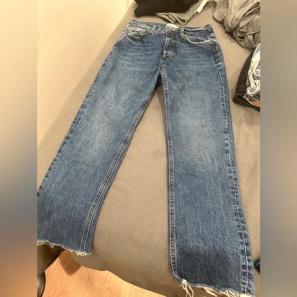 Zara Straight Leg Jeans - Picture 1 of 3